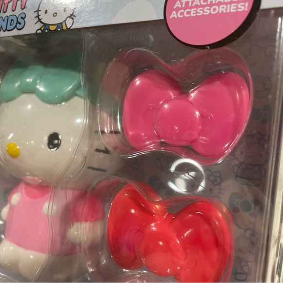 Hello Kitty Styling Figure - Picture 4 of 7